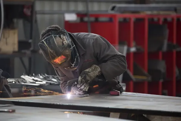 Utilisation d’une torche aspirante lors d’une opération de soudage