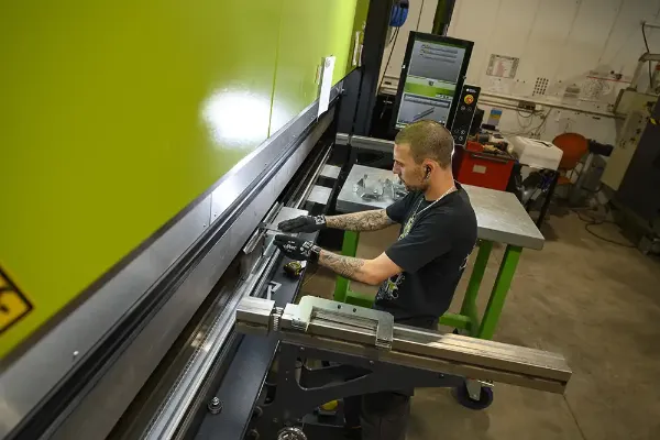 Protections matérielles et immatérielles