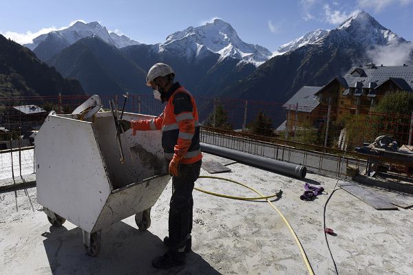 Chantier de BTP en hiver