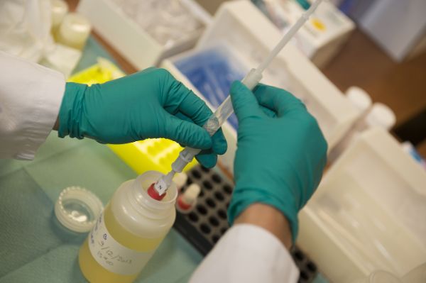 Kit Uriprel de prélèvement d’urine pendant le recueil pour analyse ultérieure