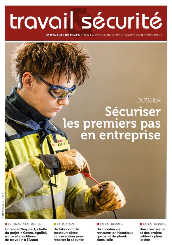  Couverture TS 880